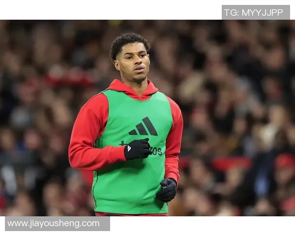 足球转会传闻：巴萨最新引援目标曝光